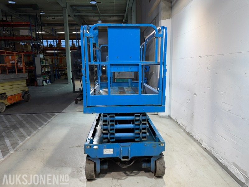 2006 Genie GS-2646 sakselift, 9,92 m - 527 timer - Aerial platform: picture 3 2006 Genie GS-2646 sakselift, 9,92 m - 527 timer - Aerial platform: picture 3