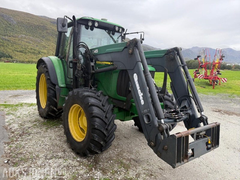 2007 John Deere 6320 med 6069 Timer nylig skiftet Sete og Dekk - Farm tractor: picture 2 2007 John Deere 6320 med 6069 Timer nylig skiftet Sete og Dekk - Farm tractor: picture 2