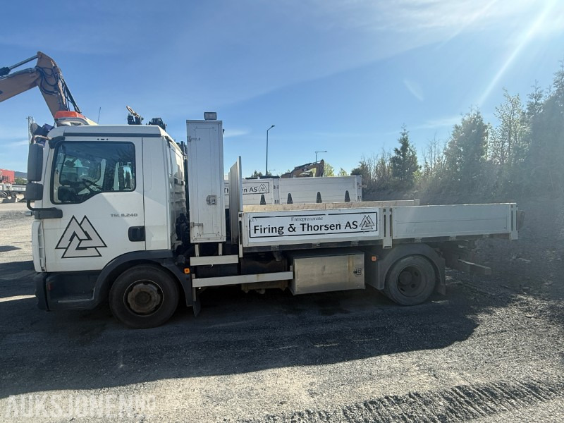 2007 MAN TGL 8.240 - Automat - EU OK - Kran og Tipp - EURO4T - 133025 km - Crane truck: picture 3 2007 MAN TGL 8.240 - Automat - EU OK - Kran og Tipp - EURO4T - 133025 km - Crane truck: picture 3