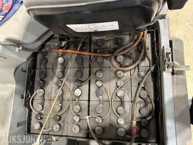 Construction equipment 2008 Nilfisk BR1100S Koste og feiemaskin: picture 12