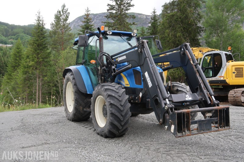 2009 New Holland T5060 Traktor / 8550 timer - Farm tractor: picture 5 2009 New Holland T5060 Traktor / 8550 timer - Farm tractor: picture 5