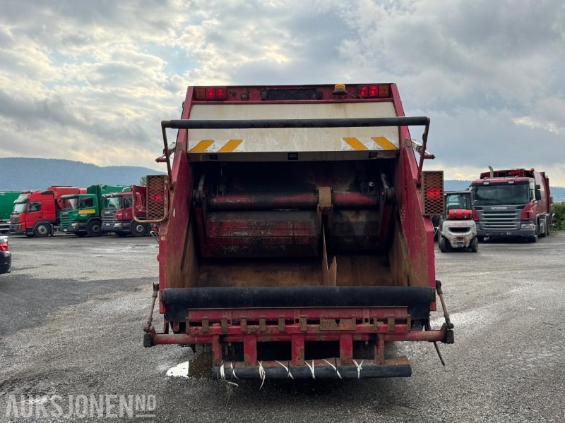 2009 Scania P-serie renovasjonsbil / NTM påbygg - Garbage truck: picture 4 2009 Scania P-serie renovasjonsbil / NTM påbygg - Garbage truck: picture 4