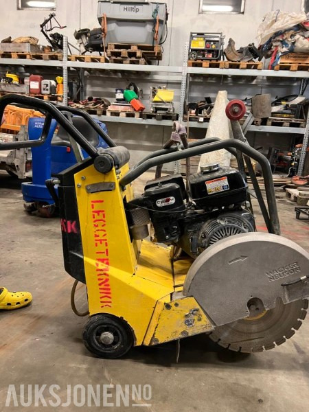 2009 Wacker Neuson BFS 1350AL - Asfalt og betongsag. - Construction equipment: picture 2 2009 Wacker Neuson BFS 1350AL - Asfalt og betongsag. - Construction equipment: picture 2