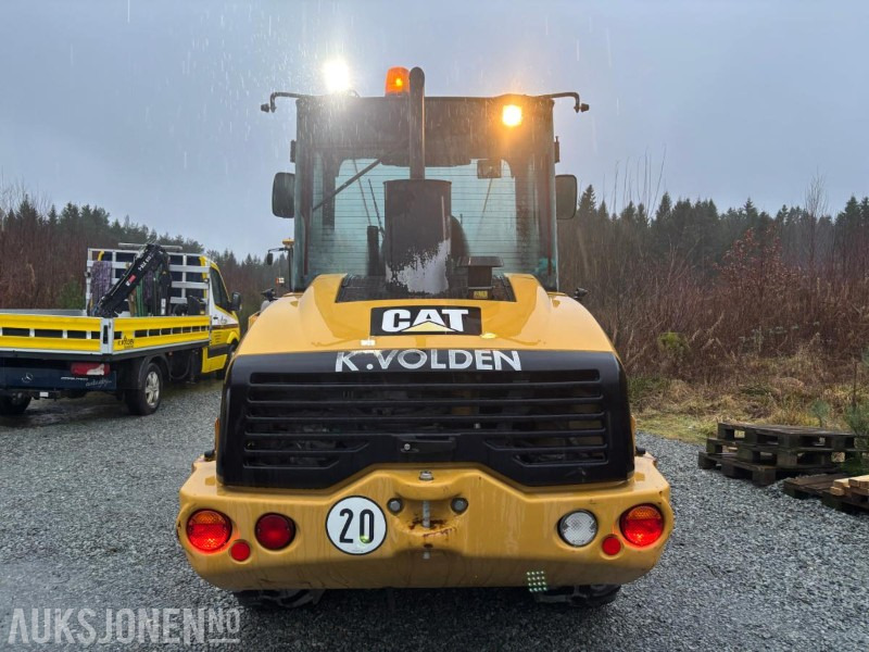 2010 CAT 906H HJULLASTER. 1596TIMER. SKUFFE. TELLEFSDAL VPL PLOG. HOLMS FEIEKOST. CAT PALLEGAFFLER - Wheel loader: picture 5 2010 CAT 906H HJULLASTER. 1596TIMER. SKUFFE. TELLEFSDAL VPL PLOG. HOLMS FEIEKOST. CAT PALLEGAFFLER - Wheel loader: picture 5