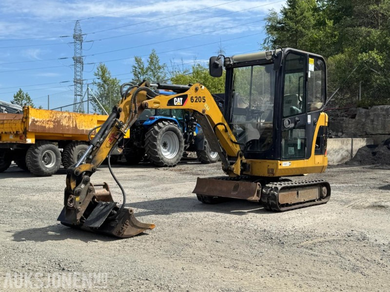 2011 Cat 301.8 minigraver m/Smalskuffe og hydraulisk pusseskuffe - Mini excavator: picture 1 2011 Cat 301.8 minigraver m/Smalskuffe og hydraulisk pusseskuffe - Mini excavator: picture 1