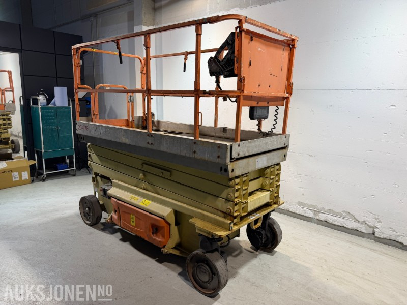 2011 JLG 3246ES Sakselift 11,68 m – 315 timer - Aerial platform: picture 2 2011 JLG 3246ES Sakselift 11,68 m – 315 timer - Aerial platform: picture 2