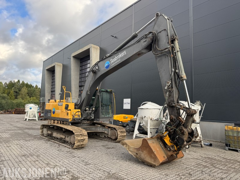 2012 Volvo EC220DL Beltegraver - Gravemaskin - Encon Tiltrotator - Excavator: picture 4 2012 Volvo EC220DL Beltegraver - Gravemaskin - Encon Tiltrotator - Excavator: picture 4