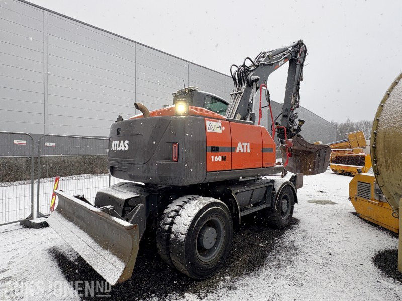2013 Atlas 160 W - hjulgraver - VA-bom - 7 986 timer - tiltrotator og pusseskuffe - Excavator: picture 3 2013 Atlas 160 W - hjulgraver - VA-bom - 7 986 timer - tiltrotator og pusseskuffe - Excavator: picture 3