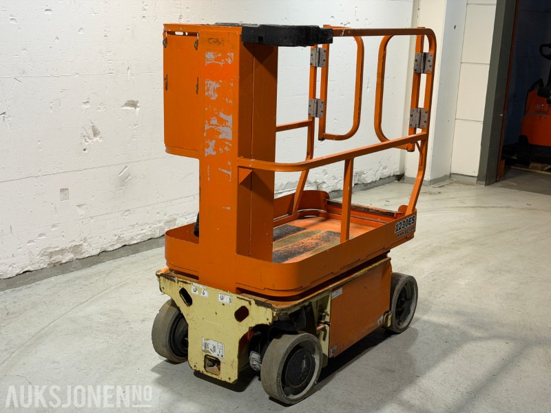 2013 JLG 1230ES Elektrisk mastelift med 5,6 m arbeidshøyde - Aerial platform: picture 3 2013 JLG 1230ES Elektrisk mastelift med 5,6 m arbeidshøyde - Aerial platform: picture 3