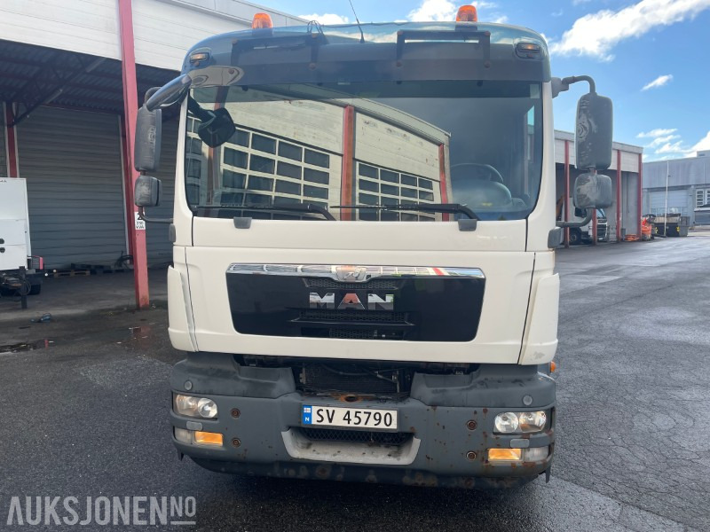 2013 MAN TGM 15.290 E- verkspåbygg med bak montert kran (Palfinger PK9002 – EH) og vinsj - Nye vinterfelger og dekk NYLIG EU OK - Crane truck: picture 2 2013 MAN TGM 15.290 E- verkspåbygg med bak montert kran (Palfinger PK9002 – EH) og vinsj - Nye vinterfelger og dekk NYLIG EU OK - Crane truck: picture 2