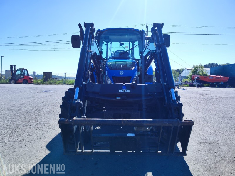 2013 New Holland T5.115 m/ Trima Laster – 114 hk – Kun 2784 timer! - Farm tractor: picture 3 2013 New Holland T5.115 m/ Trima Laster – 114 hk – Kun 2784 timer! - Farm tractor: picture 3
