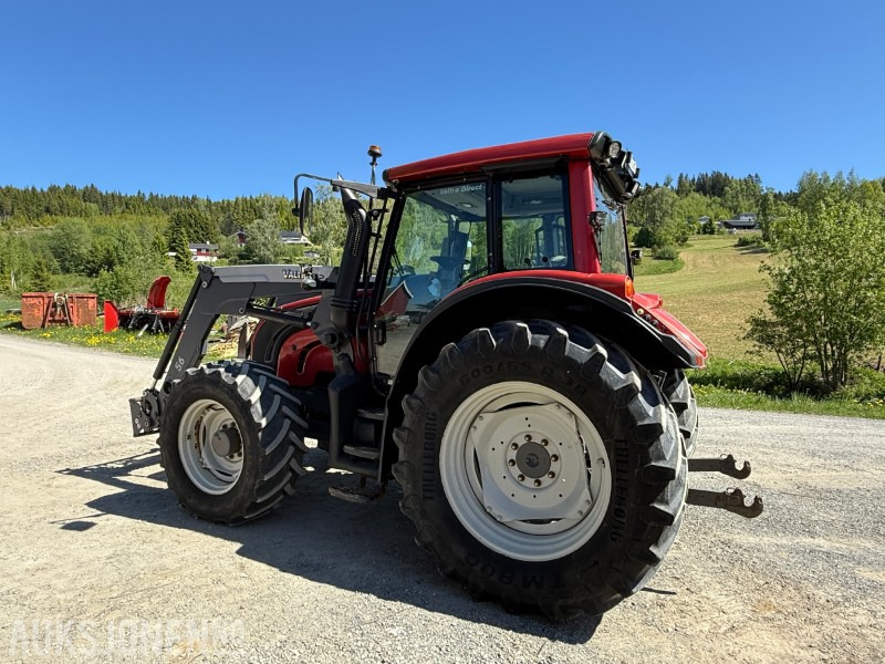 2013 Valtra 8670 traktor - Fjærende fremaksel - Hyttefjæring - 2 seter - Farm tractor: picture 3 2013 Valtra 8670 traktor - Fjærende fremaksel - Hyttefjæring - 2 seter - Farm tractor: picture 3