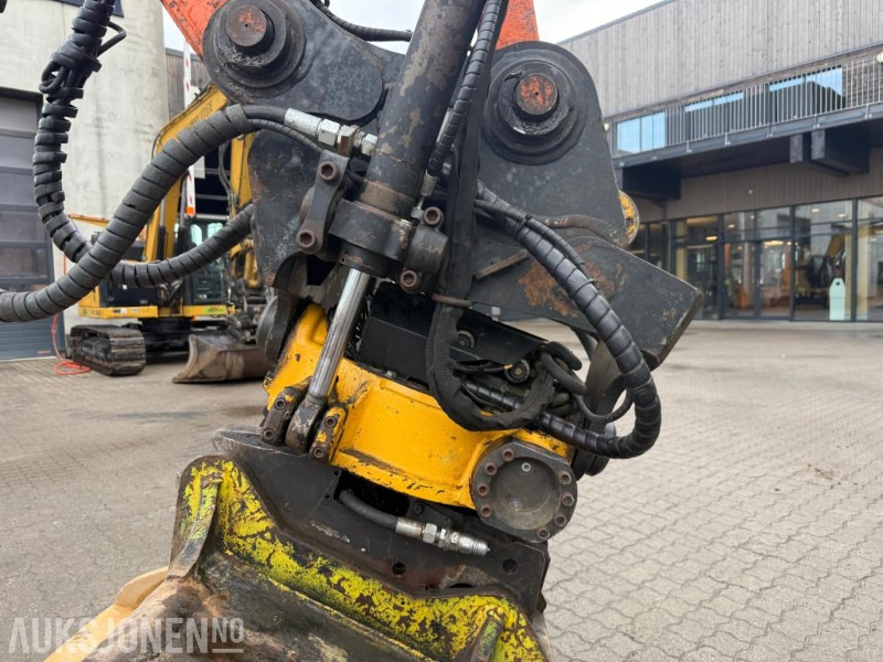 Excavator 2014 Hitachi Zaxis 140W HJULGRAVER ENGCON ROTOTILT SERVICEHISTORIKK SENTRALSMØRING.: picture 17
