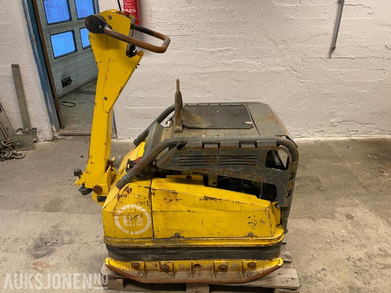 2014 Wacker Neuson DPU 100-70 Vibroplate, 768 kg - Roller: picture 1 2014 Wacker Neuson DPU 100-70 Vibroplate, 768 kg - Roller: picture 1
