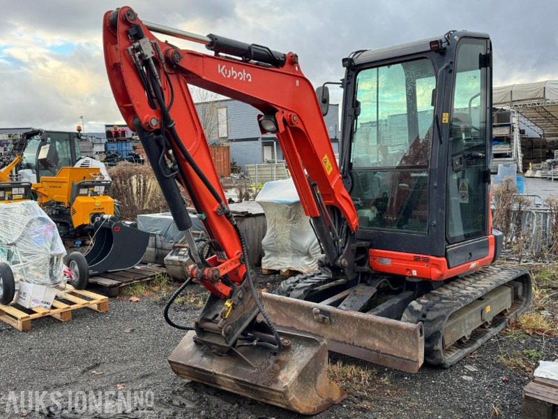 2015 Kubota U27-4 minigraver med skuffe / 1611 timer - Mini excavator: picture 2 2015 Kubota U27-4 minigraver med skuffe / 1611 timer - Mini excavator: picture 2