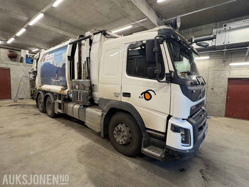 2015 Volvo FMX 420 EURO 6T komprimatorbil med 2 kammer og sidelaster - Garbage truck: picture 2 2015 Volvo FMX 420 EURO 6T komprimatorbil med 2 kammer og sidelaster - Garbage truck: picture 2