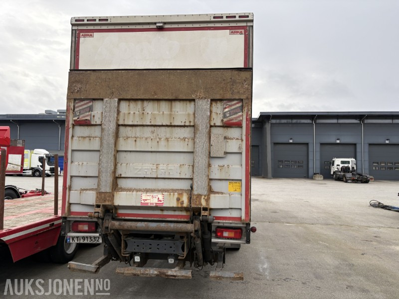 2016 VOLVO FE 320 4X2. SKAPBIL. EU-GODKJENT 05.25. FULL SIDEÅPNING. ZEPRO LØFTELEM. EURO6. - Box truck: picture 5 2016 VOLVO FE 320 4X2. SKAPBIL. EU-GODKJENT 05.25. FULL SIDEÅPNING. ZEPRO LØFTELEM. EURO6. - Box truck: picture 5