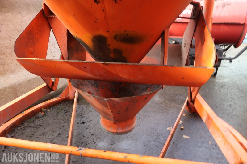 2018 Eichinger betongtobb 1000 liter / sertifisert til 03.26 - Construction equipment: picture 4 2018 Eichinger betongtobb 1000 liter / sertifisert til 03.26 - Construction equipment: picture 4