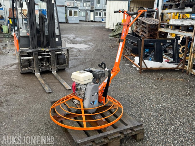 2018 Saint Gobain betongglatter - Construction equipment: picture 2 2018 Saint Gobain betongglatter - Construction equipment: picture 2