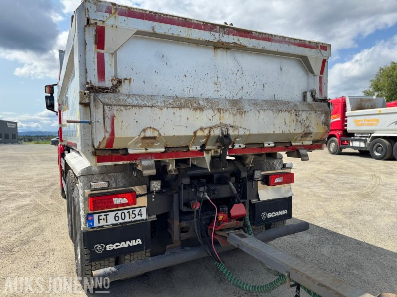 Tipper 2018 Scania R580 GODT UTSTYRT TIPPBIL MED 3 AKSLET HENGER: picture 16