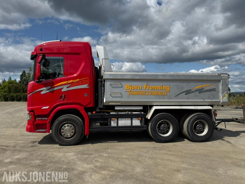 Tipper 2018 Scania R580 GODT UTSTYRT TIPPBIL MED 3 AKSLET HENGER: picture 17