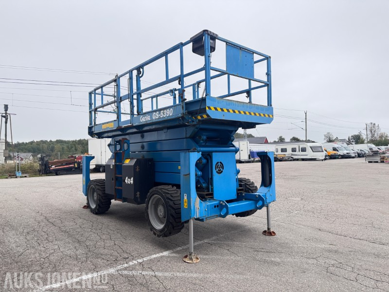 2019 Genie GS-5390 RT – 18,2 m sakselift – Kun 257 timer – Deutz diesel – Sertifisert til 2026 - Aerial platform: picture 4 2019 Genie GS-5390 RT – 18,2 m sakselift – Kun 257 timer – Deutz diesel – Sertifisert til 2026 - Aerial platform: picture 4