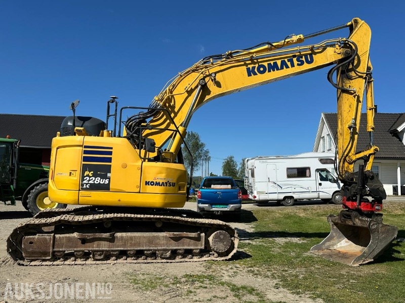 2019 Komatsu PC228USLC-11 - Gravemaskin - Tiltrotator R8 - Topcon GPS - 2skuffer - Sentralsmøring - 4467timer - Excavator: picture 5 2019 Komatsu PC228USLC-11 - Gravemaskin - Tiltrotator R8 - Topcon GPS - 2skuffer - Sentralsmøring - 4467timer - Excavator: picture 5