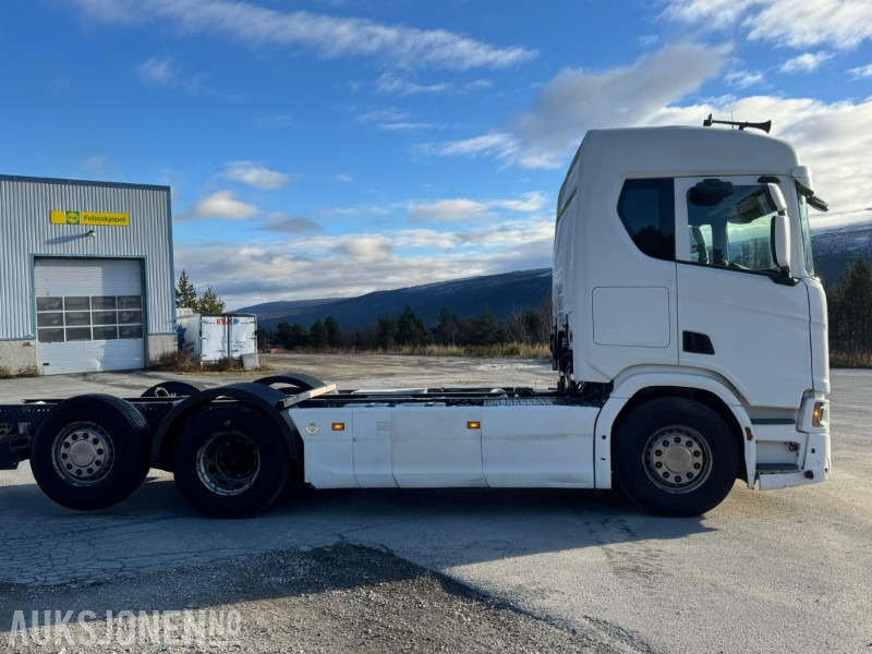 2020 Scania R580 CHASSIS, V8, EURO 6, SVING AKSEL 3, DIESELVARMER, - Cab chassis truck: picture 5 2020 Scania R580 CHASSIS, V8, EURO 6, SVING AKSEL 3, DIESELVARMER, - Cab chassis truck: picture 5