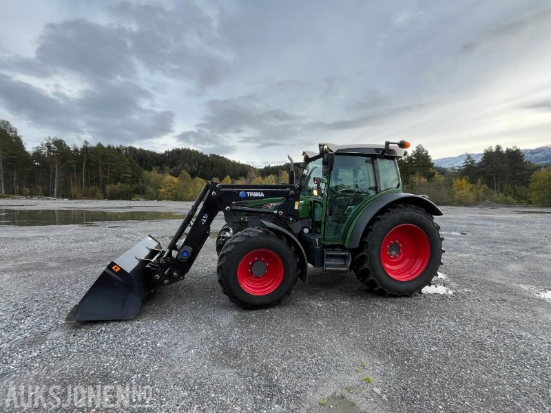 2021 Fendt 211 Vario med Trima frontlaster, hydraulisk toppstag, triangel og skuffe - Farm tractor: picture 2 2021 Fendt 211 Vario med Trima frontlaster, hydraulisk toppstag, triangel og skuffe - Farm tractor: picture 2