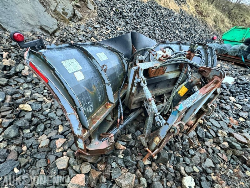 Agricultural machinery 1999 Tellefsdal vikeplog - V3000 HS - Med paralellogram - Hydraulisk løft - feste for brøyteplate: picture 9