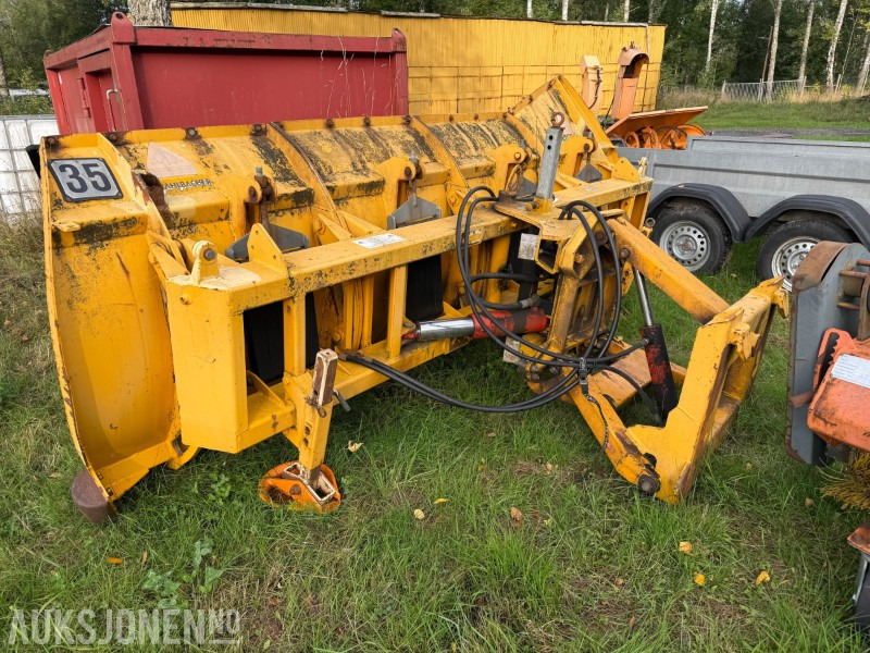 2002 Kahlbacher PRAXOS 270 Brøyteskjær - Agricultural machinery: picture 4 2002 Kahlbacher PRAXOS 270 Brøyteskjær - Agricultural machinery: picture 4