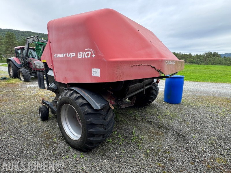 2006 Kverneland Taarup BIO Rundballepresse Opticut 23 - Agricultural machinery: picture 5 2006 Kverneland Taarup BIO Rundballepresse Opticut 23 - Agricultural machinery: picture 5