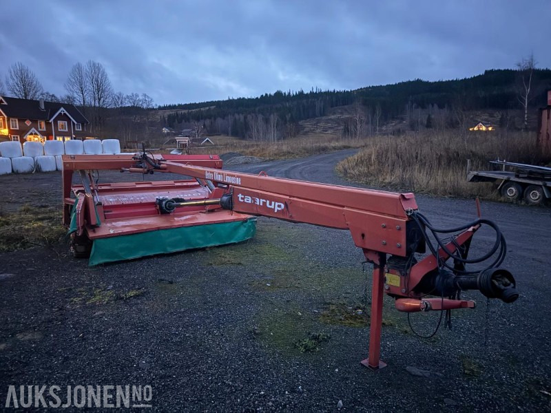 2008 Taarup Slepeslåmaskin 320cm bredde - Agricultural machinery: picture 3 2008 Taarup Slepeslåmaskin 320cm bredde - Agricultural machinery: picture 3