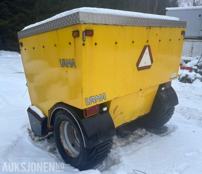 2010 Strøvogn / Sandstrøer - Vama TH 2500 - Agricultural machinery: picture 3 2010 Strøvogn / Sandstrøer - Vama TH 2500 - Agricultural machinery: picture 3