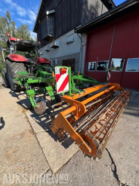 2011 Amazone Cenius 3002 harv - Agricultural machinery: picture 2 2011 Amazone Cenius 3002 harv - Agricultural machinery: picture 2