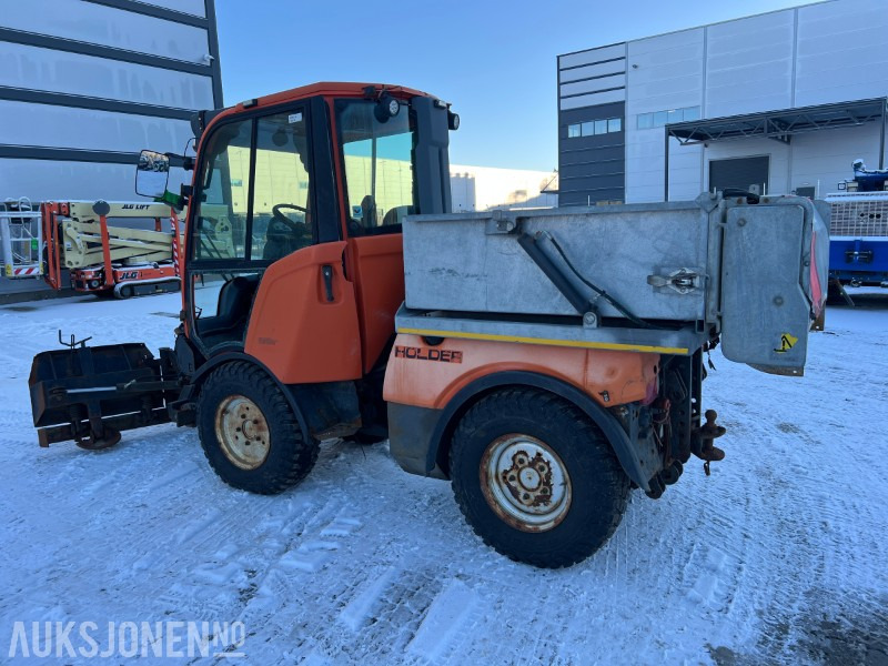 2011 Holder C250 med snøskær og strøkasse (Rep obj) - Agricultural machinery: picture 3 2011 Holder C250 med snøskær og strøkasse (Rep obj) - Agricultural machinery: picture 3