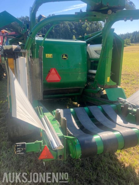 2011 John Deere 744 Premium Rundballepresse / Kombipresse - Agricultural machinery: picture 4 2011 John Deere 744 Premium Rundballepresse / Kombipresse - Agricultural machinery: picture 4