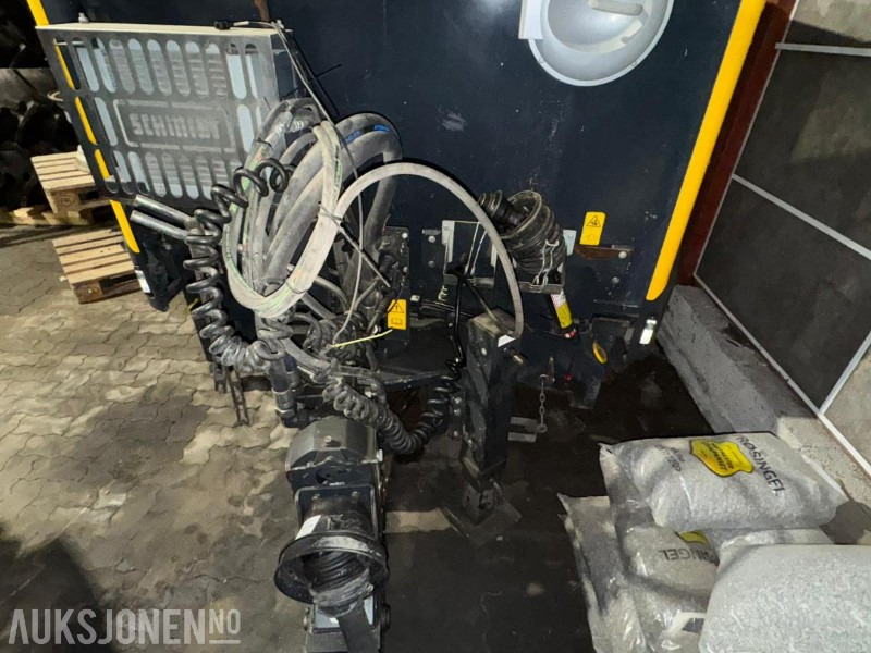 2013 Schmidt Wasa 300+ feiemaskin - 3 m³ beholder | 2,4 m feiebredde | PTO-drift - Agricultural machinery: picture 5 2013 Schmidt Wasa 300+ feiemaskin - 3 m³ beholder | 2,4 m feiebredde | PTO-drift - Agricultural machinery: picture 5