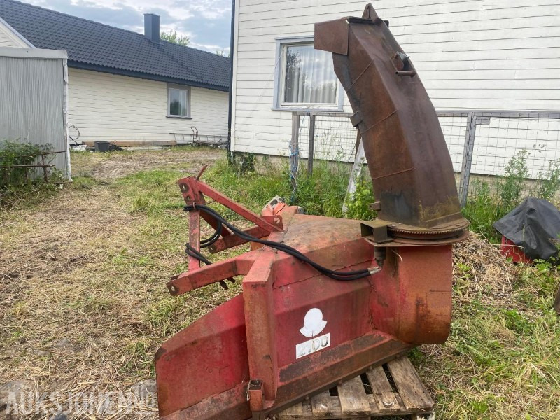 Hydromann 2100 snøfreser med hydraulisk sving på tuten - Agricultural machinery: picture 1 Hydromann 2100 snøfreser med hydraulisk sving på tuten - Agricultural machinery: picture 1