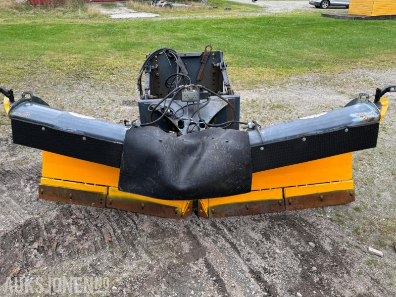 Lametal Stark - V-plog / snøplog med parallellogram og feste for brøyteplate - Agricultural machinery: picture 2 Lametal Stark - V-plog / snøplog med parallellogram og feste for brøyteplate - Agricultural machinery: picture 2