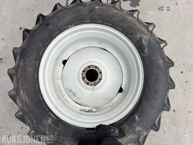 MITAS AC 65 TRAKTORHJUL 440/65 R 28 + 540/65 R 38 - Agricultural machinery: picture 5 MITAS AC 65 TRAKTORHJUL 440/65 R 28 + 540/65 R 38 - Agricultural machinery: picture 5