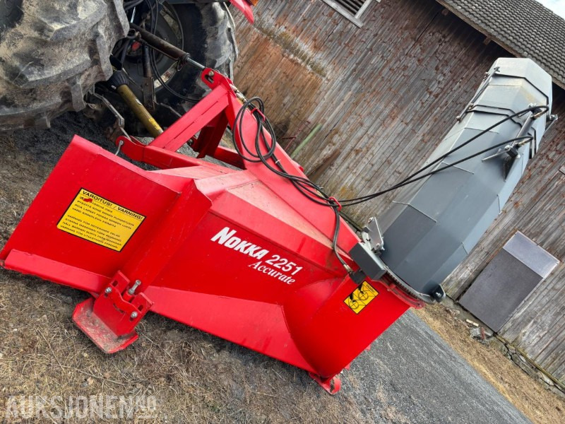 Nokia 2251 accurate - snøfres - Agricultural machinery: picture 1 Nokia 2251 accurate - snøfres - Agricultural machinery: picture 1