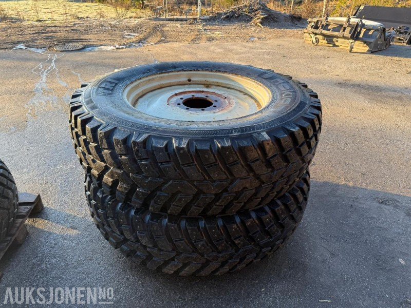 Nokian vinterdekk med pigg til traktor - Agricultural machinery: picture 1 Nokian vinterdekk med pigg til traktor - Agricultural machinery: picture 1