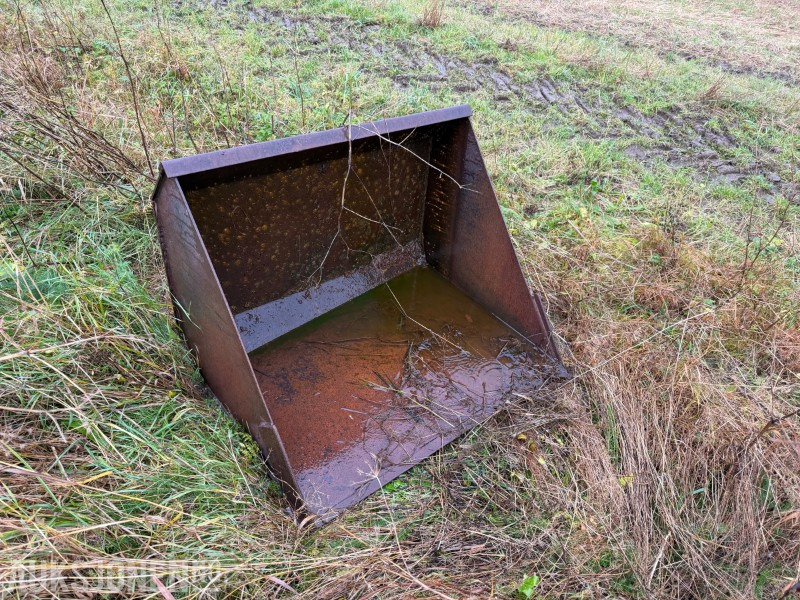 1996 Kraftig stålskuffe - Attachment for Construction machinery: picture 1 1996 Kraftig stålskuffe - Attachment for Construction machinery: picture 1