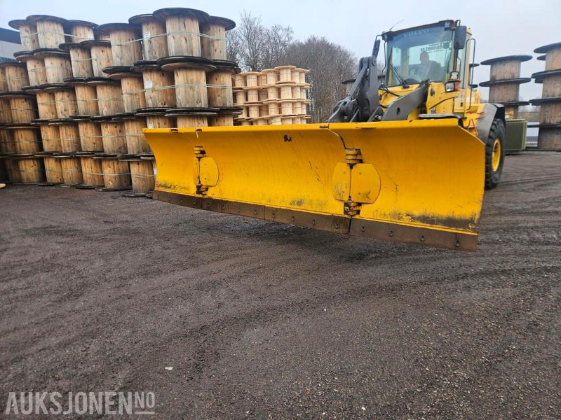 2006 Gjerstad U plog med BM feste og Cat kilefeste - Attachment for Construction machinery: picture 1 2006 Gjerstad U plog med BM feste og Cat kilefeste - Attachment for Construction machinery: picture 1