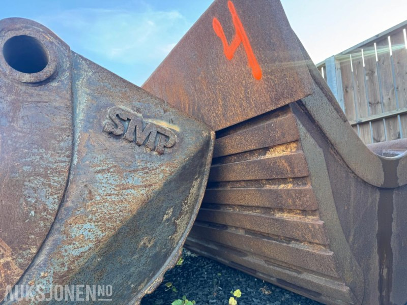 2015 SMP hydraulisk pusseskuffe G90 feste - Attachment for Construction machinery: picture 2 2015 SMP hydraulisk pusseskuffe G90 feste - Attachment for Construction machinery: picture 2