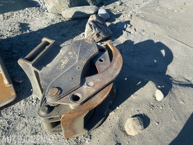 2017 Andre Hydraulisk klype med S-feste - Attachment for Construction machinery: picture 3 2017 Andre Hydraulisk klype med S-feste - Attachment for Construction machinery: picture 3