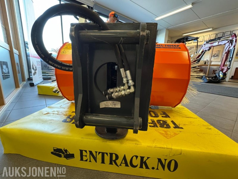 2023 Tuchel-Sweep Bagger KM 520 – feiebørste for gravemaskin, 120 cm, S40-feste - Attachment for Construction machinery: picture 2 2023 Tuchel-Sweep Bagger KM 520 – feiebørste for gravemaskin, 120 cm, S40-feste - Attachment for Construction machinery: picture 2