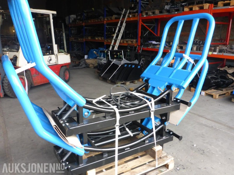 2024 SE-Rundballegrip med trima feste. - Attachment for Construction machinery: picture 3 2024 SE-Rundballegrip med trima feste. - Attachment for Construction machinery: picture 3