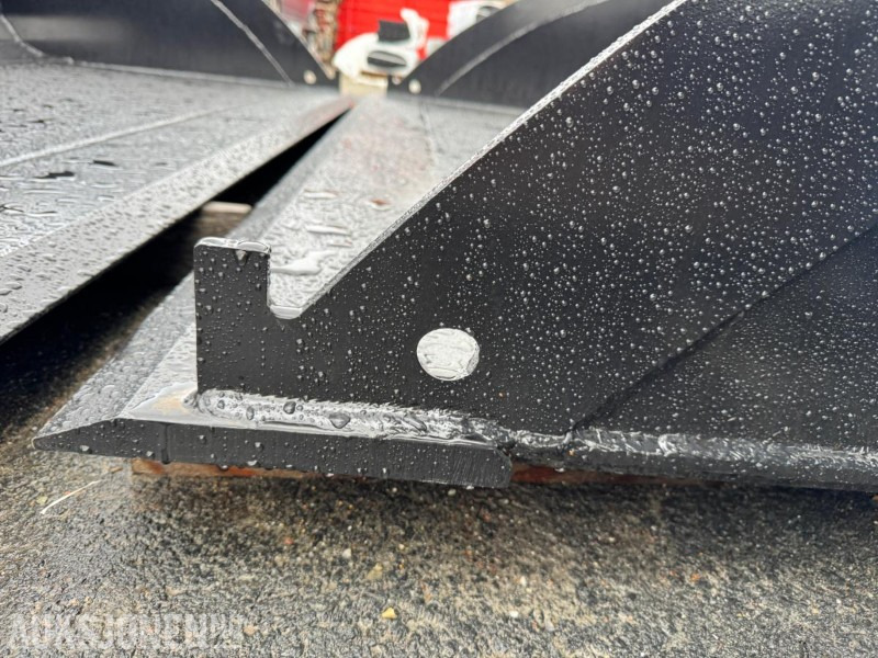 2025 Planeringsskuffe for hjullaster med BM feste - Attachment for Construction machinery: picture 4 2025 Planeringsskuffe for hjullaster med BM feste - Attachment for Construction machinery: picture 4